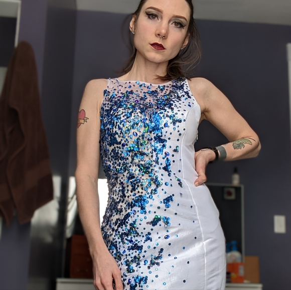 Meet your Posher, Caroline - Picture 2 of 16